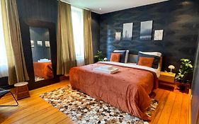 Le Manoir W